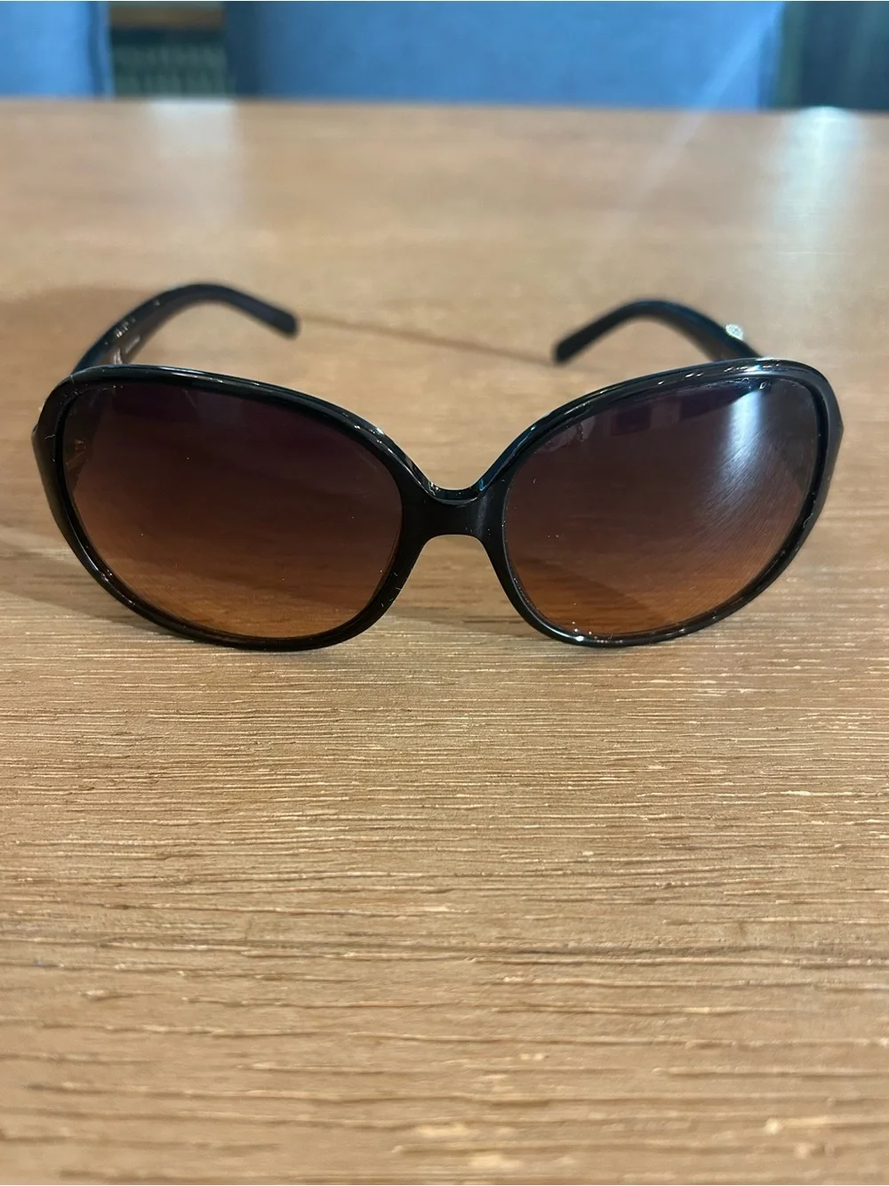 Tory Burch stylish tory